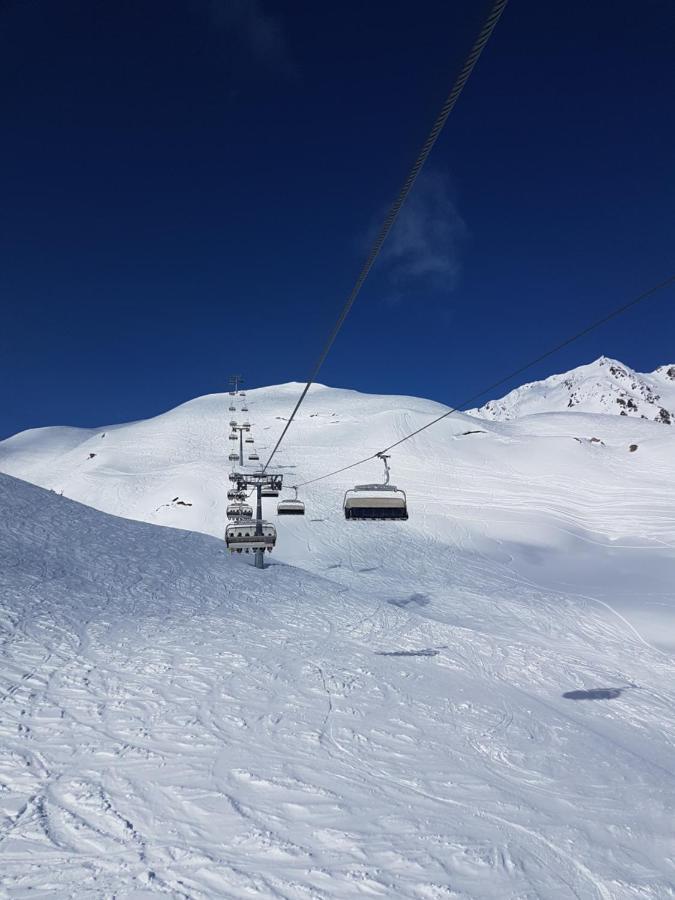 Aparthotel Alpenchalet Almrose 2*