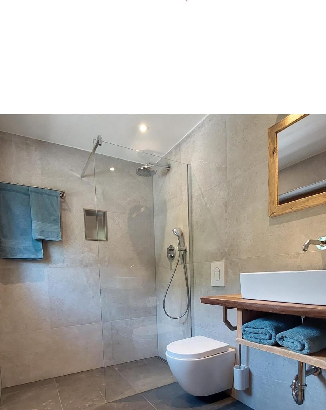 Almrose Aparthotel