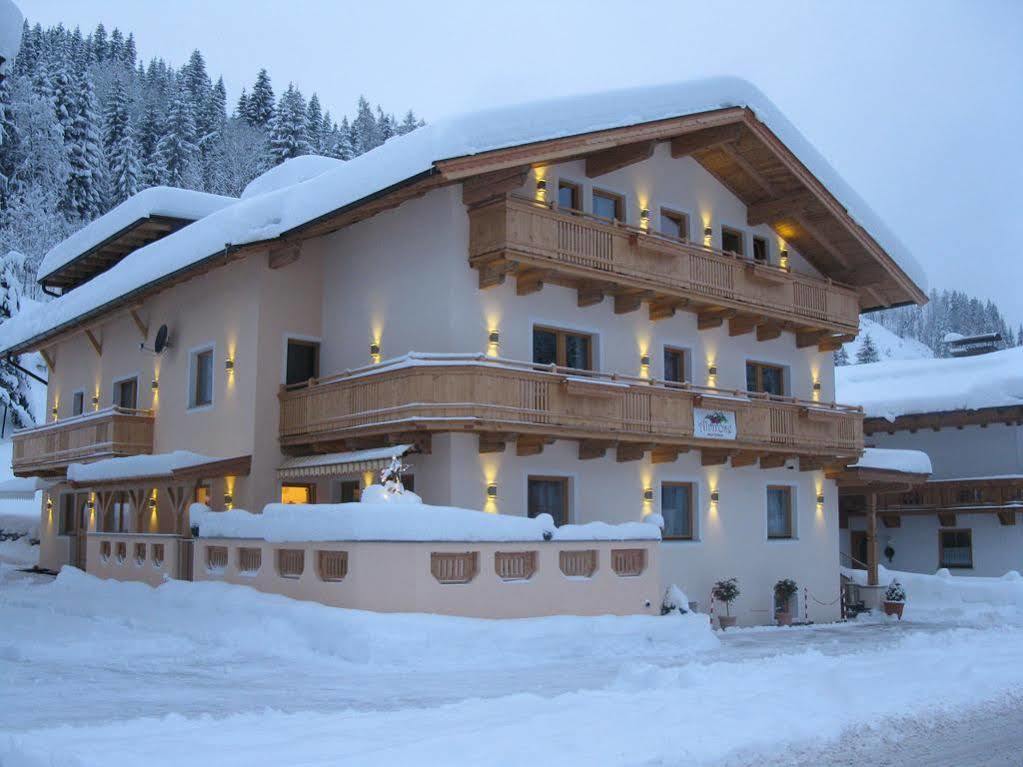 Aparthotel Almrose